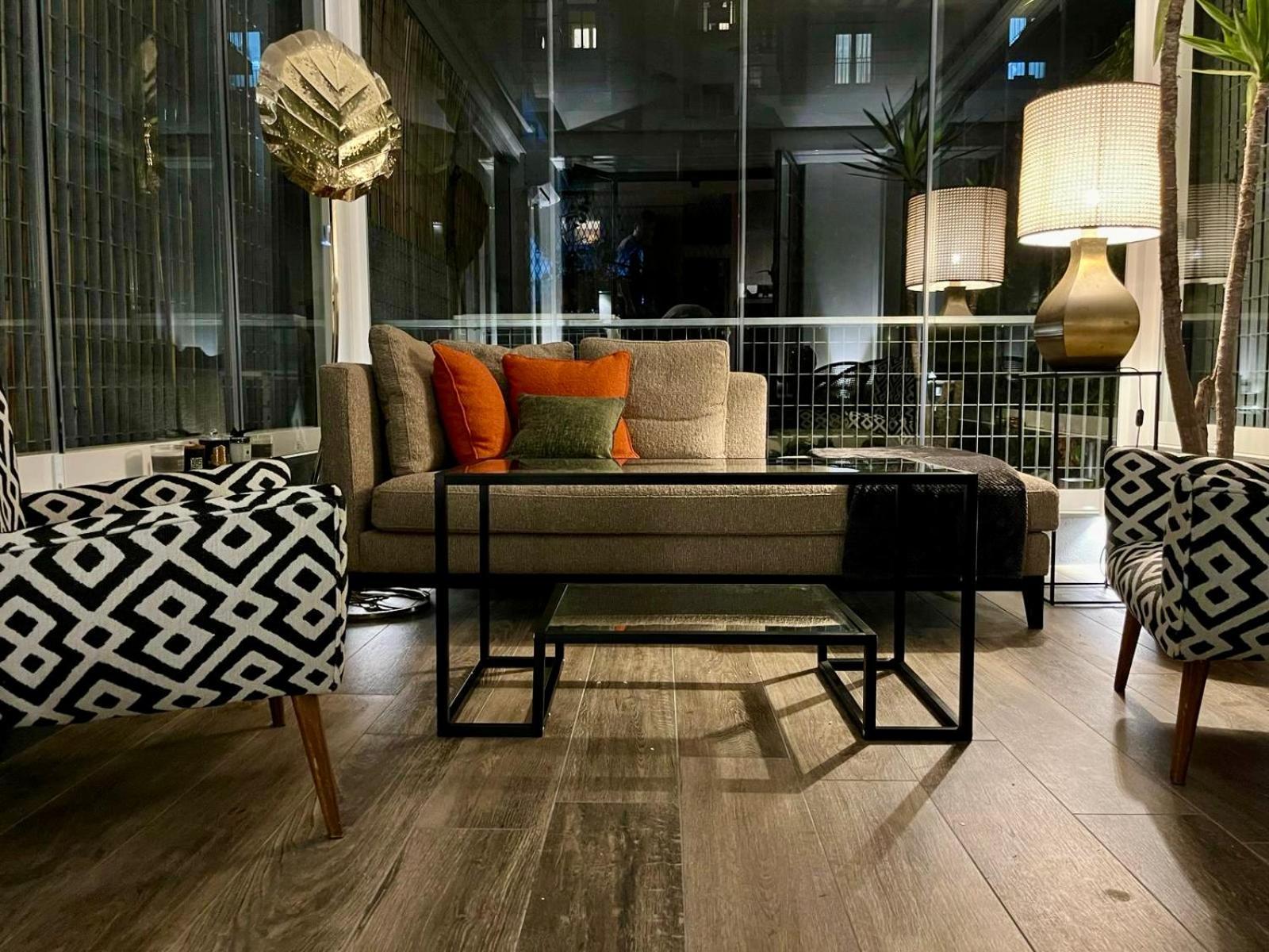 Portrait Luxury Loft Apartment Bari Ngoại thất bức ảnh