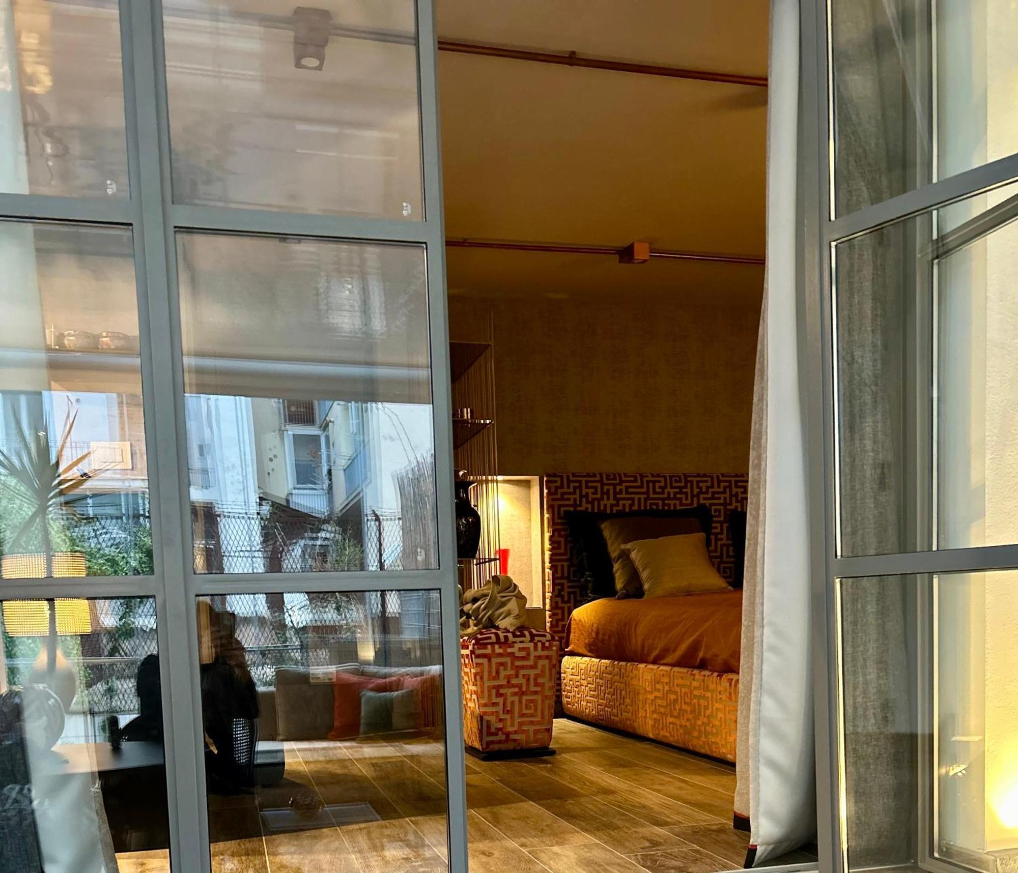 Portrait Luxury Loft Apartment Bari Ngoại thất bức ảnh
