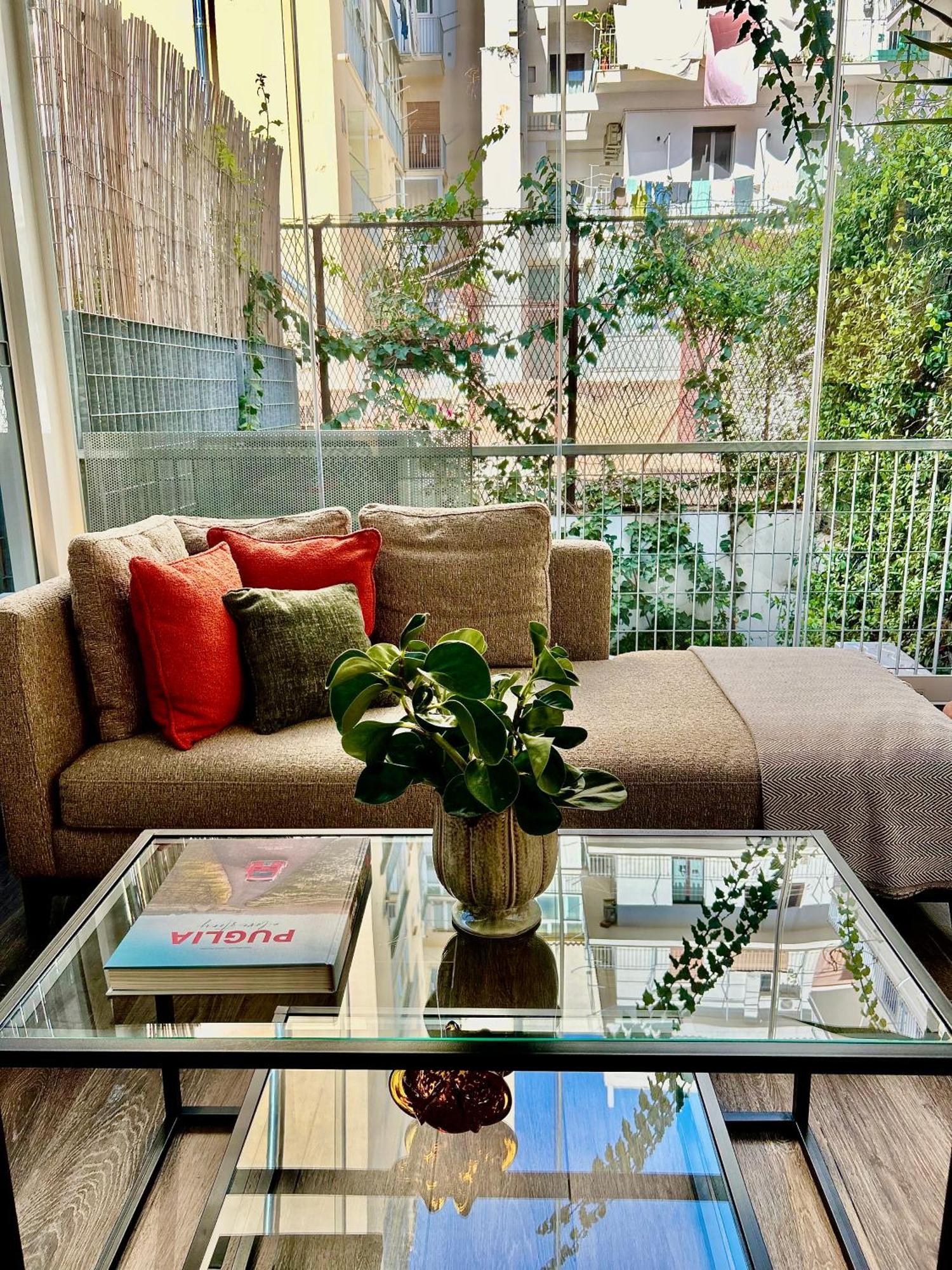 Portrait Luxury Loft Apartment Bari Ngoại thất bức ảnh